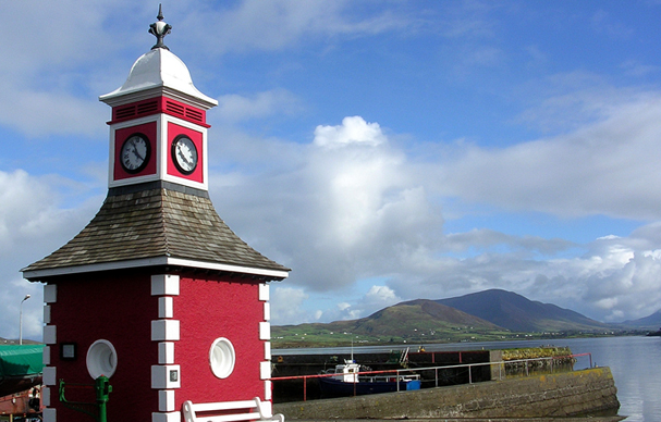 Knightstown clock